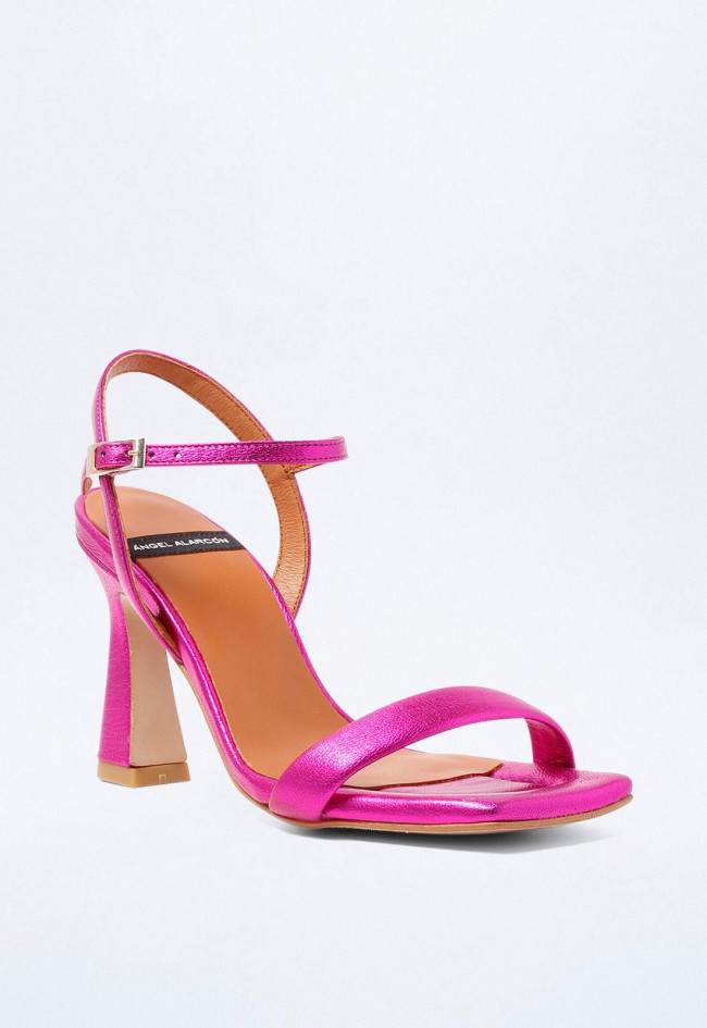 Sandalia de mujer fucsia Alarcón 23053-077g