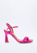 Sandalia de mujer fucsia Alarcón 23053-077g