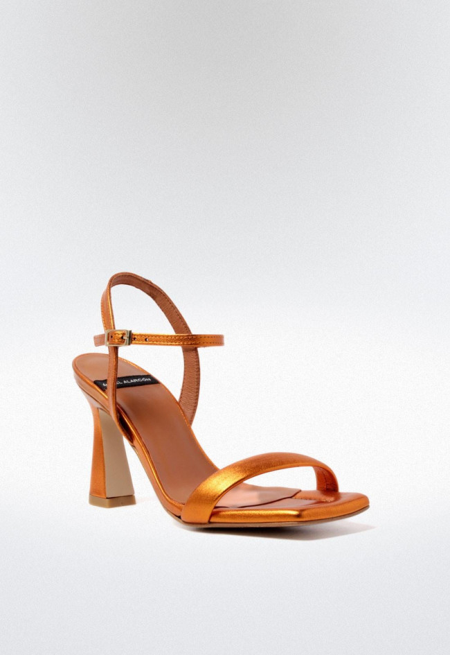 Sandalia de mujer naranja Alarcón 23053-077g