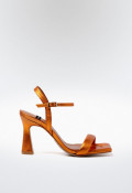 Sandalia de mujer naranja Alarcón 23053-077g