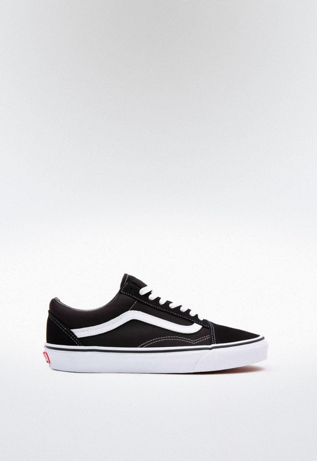 Deportivo de hombre negro VANS old skool