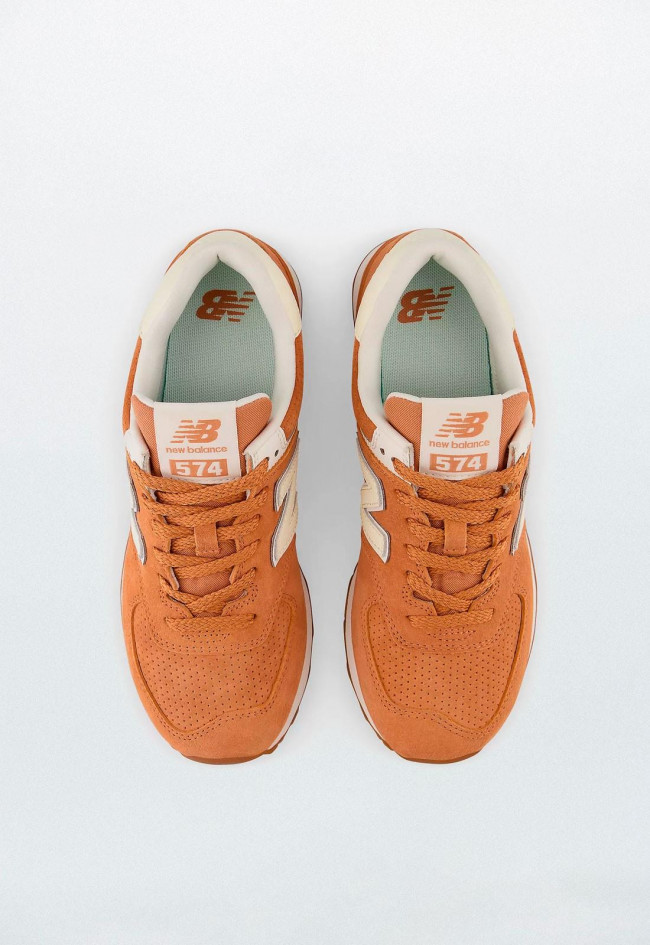 Deportivo de mujer cuero New Balance 574
