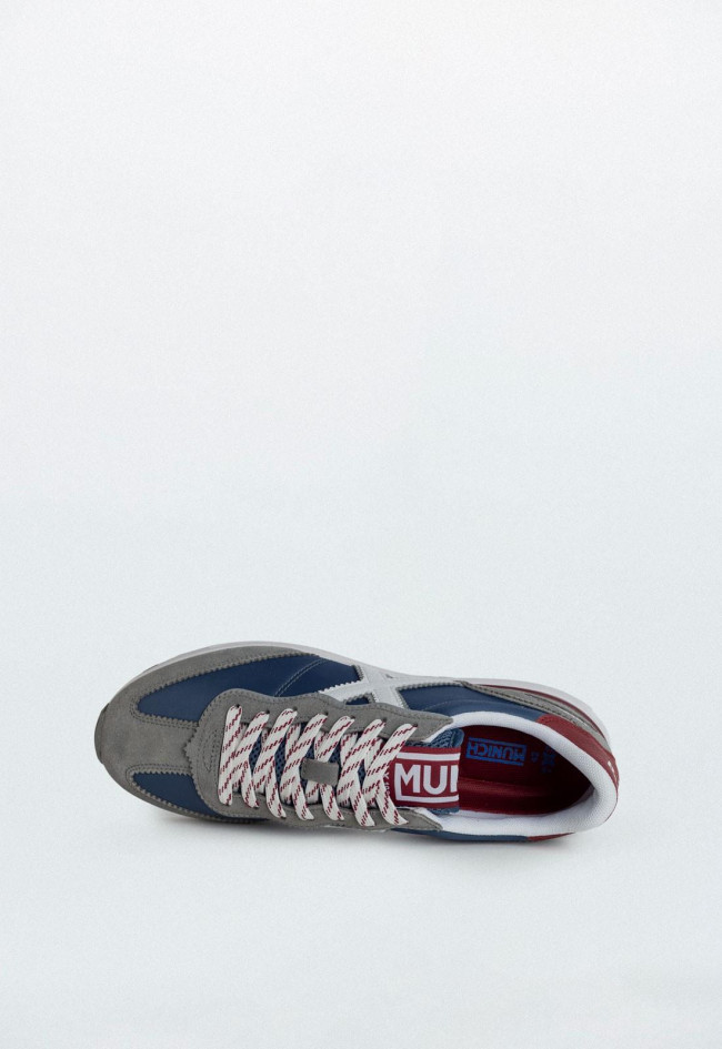 Deportivo de hombre marino Munich dynamo