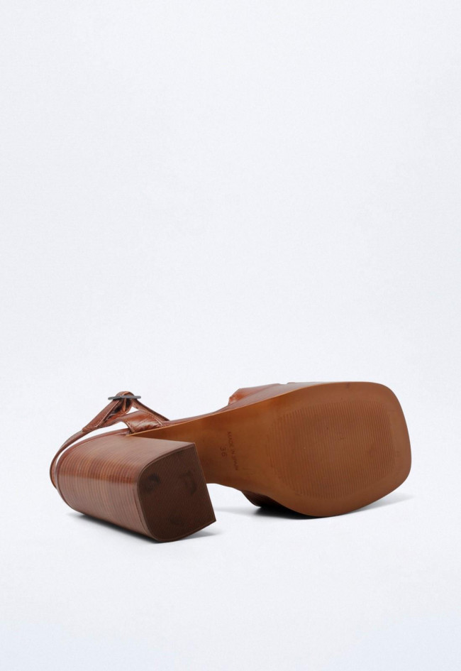 Sandalia de mujer cuero GLO 9304
