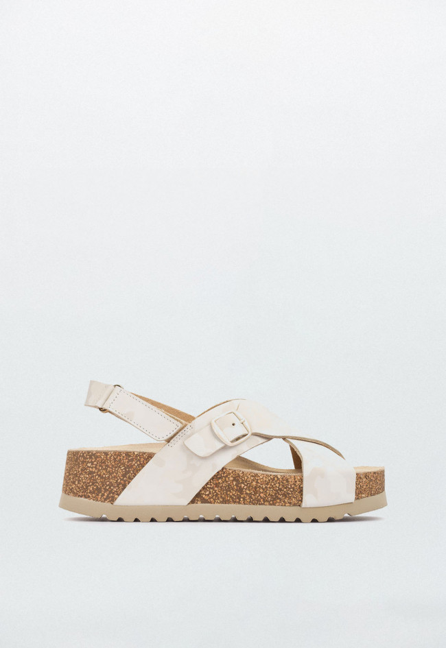Sandalia de plataforma Velez 001 marrón