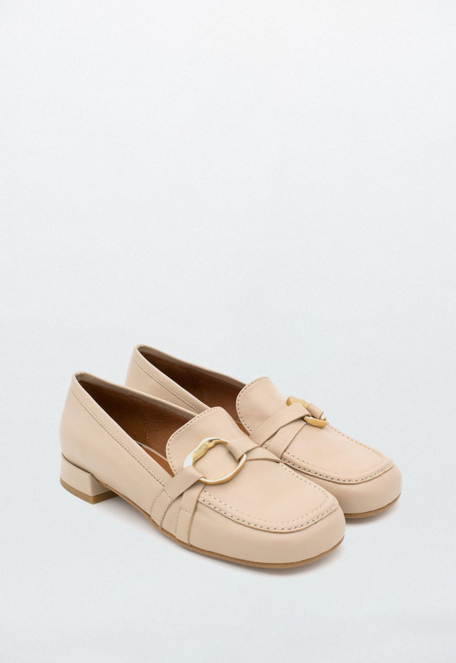 ELLIS - Mocasin de mujer de piel con adorno dorado
