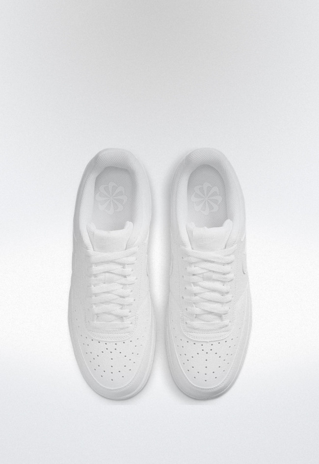 Deportivo de hombre blanco Nike court vision low next nature