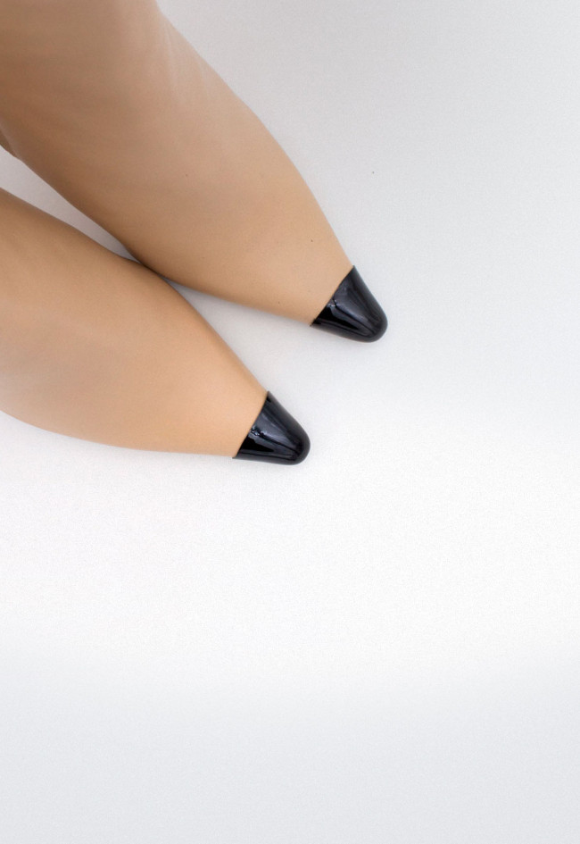 Botín tacón fino de mujer beige Alarcón 23607-539d