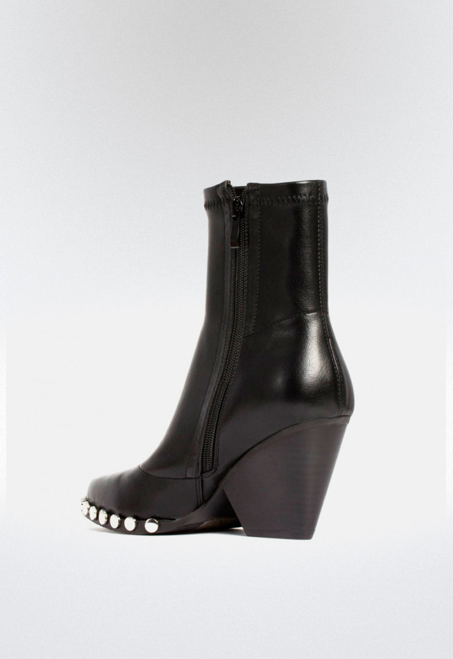 Botín cowboy tachas de mujer negro Noa Harmon KANSAS 8072-06