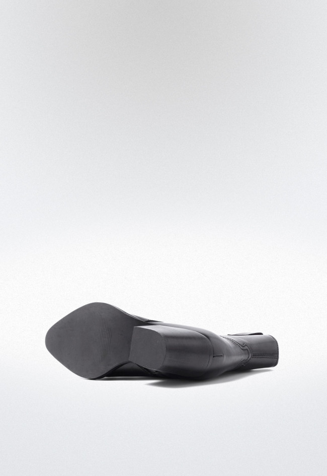 Botín cowboy de piel negra para mujer GLO 6540 | El western chic que transforma tus looks