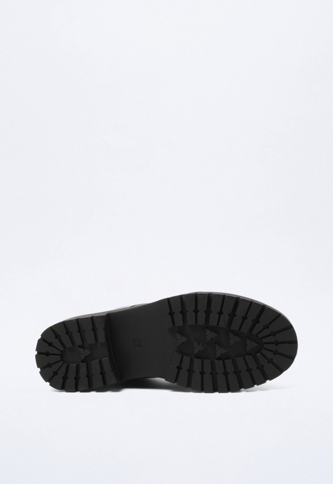 Blucher de mujer negro Chika 10 vagabund 01