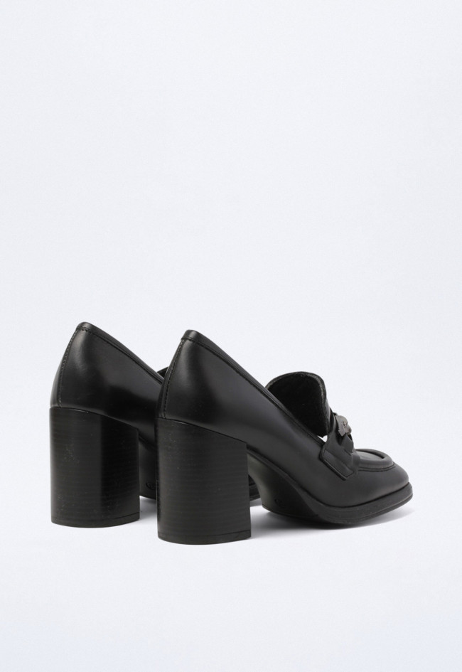 Zapato estilo mocasín de mujer negro GLO 9556001