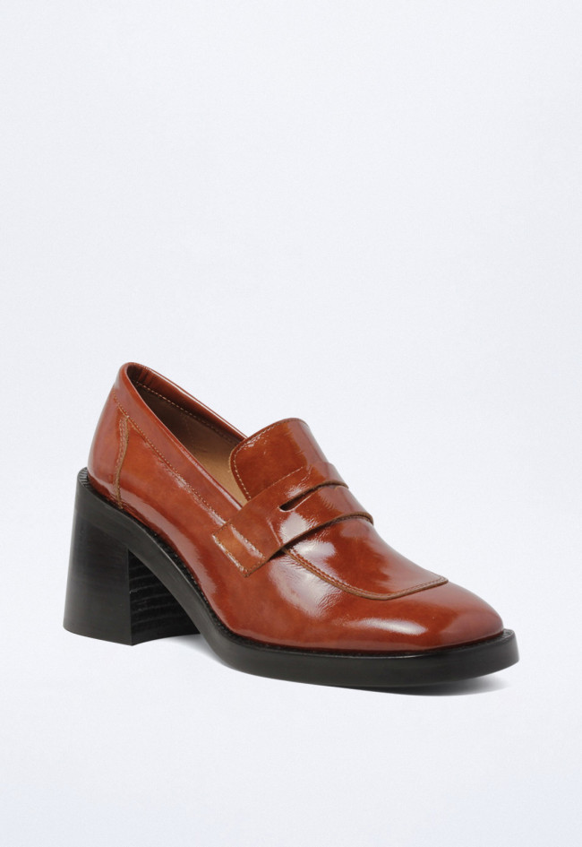 Zapato estilo mocasín de mujer cuero VAS 05924