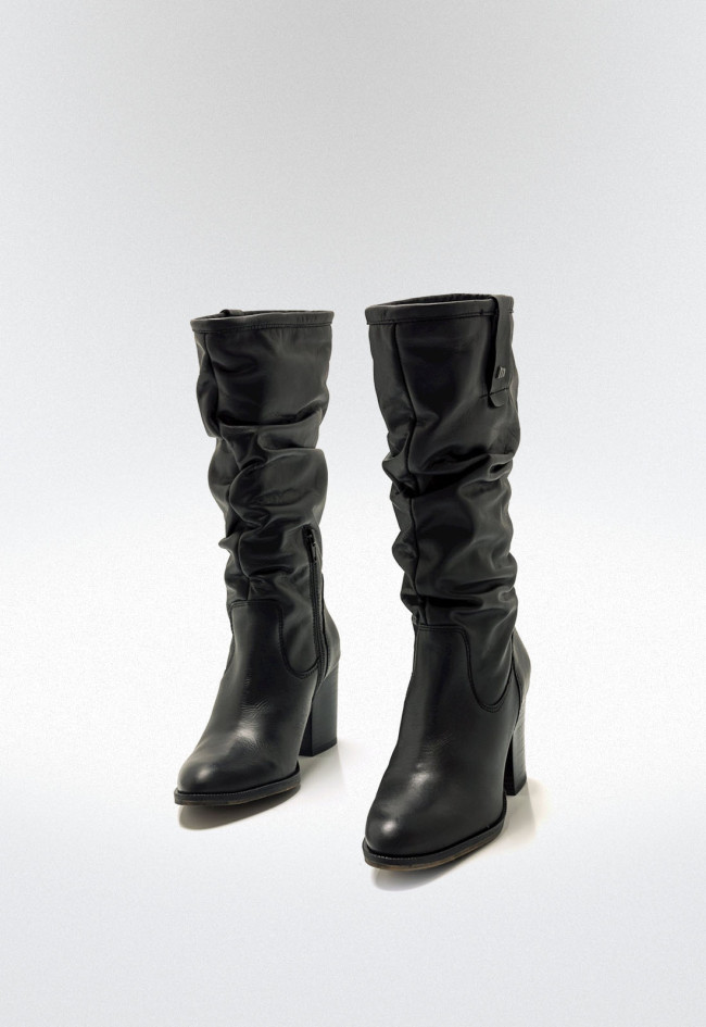 Botas Mujer MUSTANG UMA negro