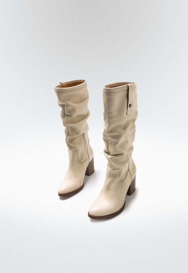 Botas camperas Mujer MUSTANG UMA beige