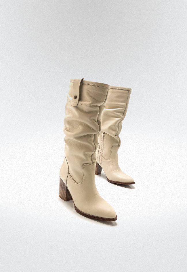 Botas camperas Mujer MUSTANG UMA beige