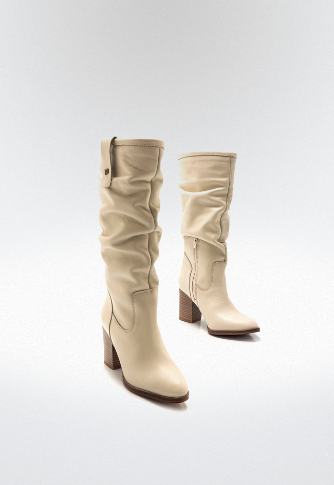 Botas camperas Mujer MUSTANG UMA beige