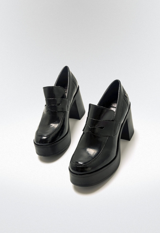 Zapato estilo mocasín Mujer MUSTANG SIXTIES negro