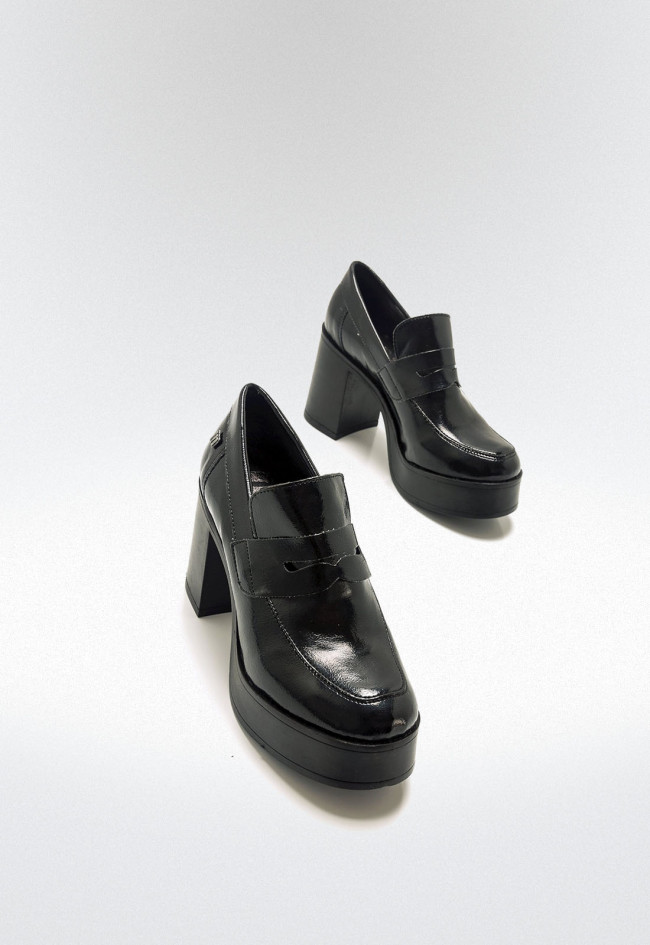 Zapato estilo mocasín Mujer MUSTANG SIXTIES negro