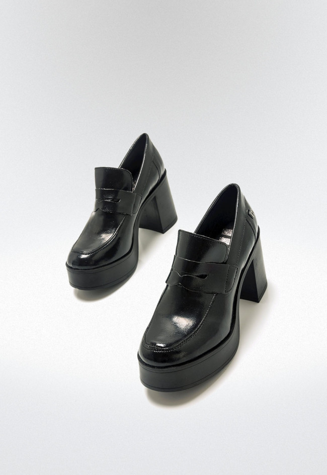 Zapato estilo mocasín Mujer MUSTANG SIXTIES negro