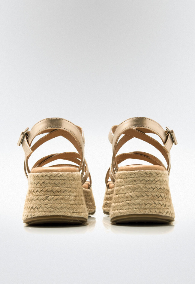 Sandalias tiras cruzadas Mujer MUSTANG GIORGIA oro