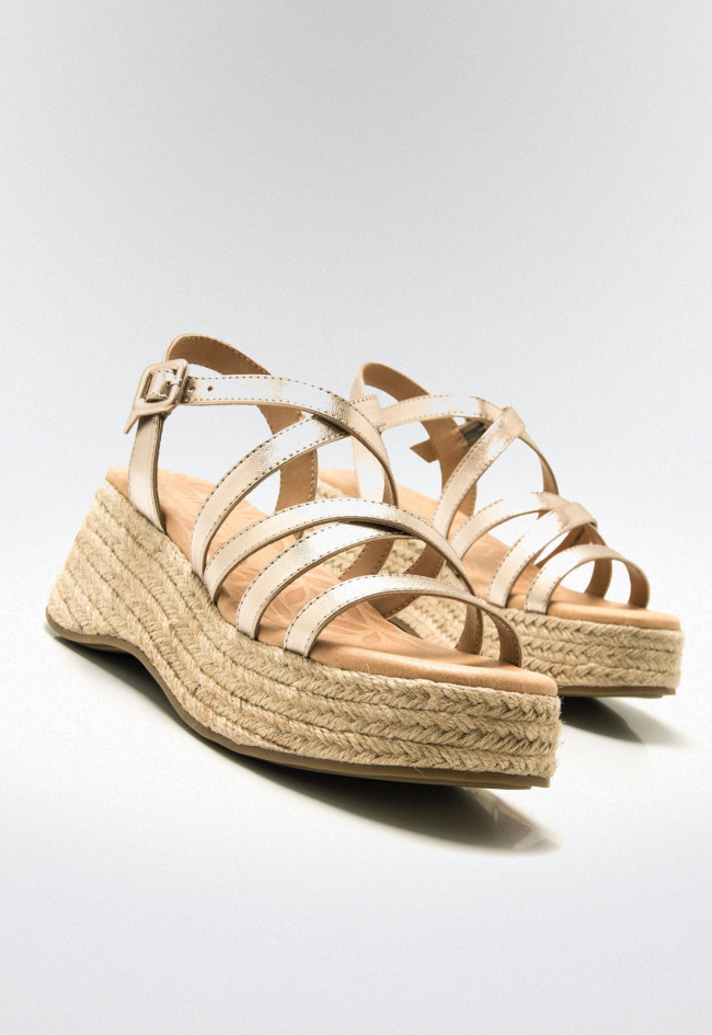 Sandalias tiras cruzadas Mujer MUSTANG GIORGIA oro