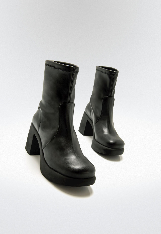 Botines plataforma Mujer MUSTANG ELIANA negro