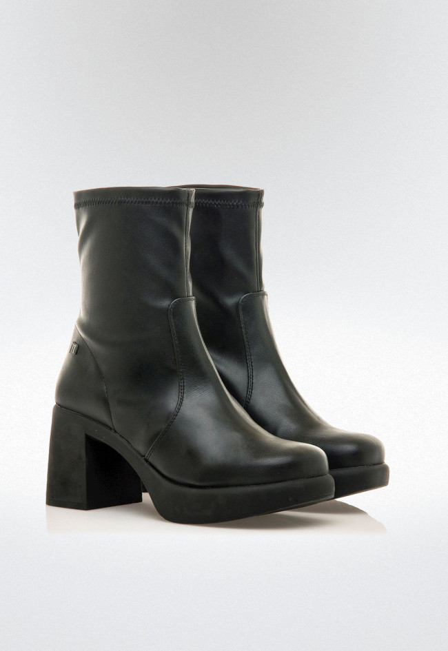 Botines plataforma Mujer MUSTANG ELIANA negro