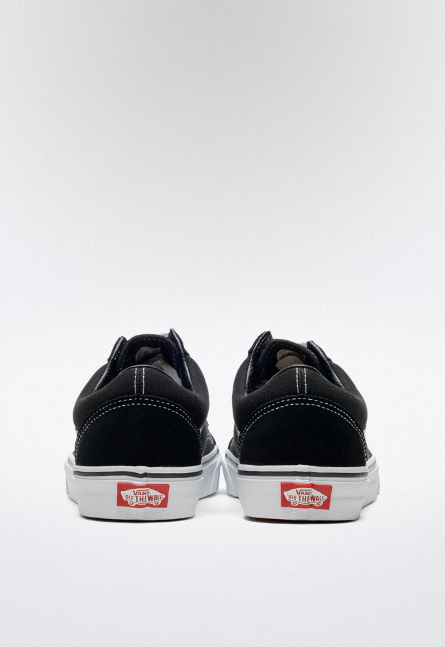 Deportivo de mujer negro VANS old skool