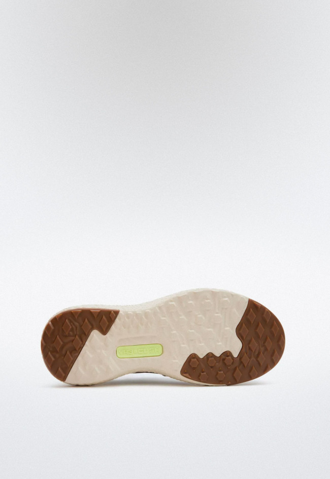 Deportivo de hombre negro VANS ultrarange exo foundation