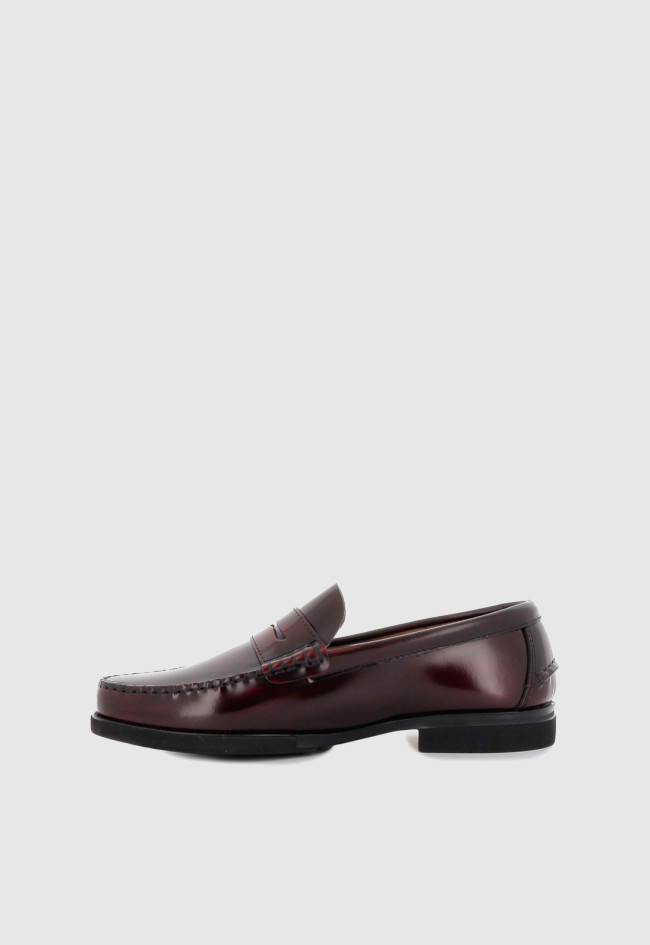 Zapato mocasín de hombre burdeos  11023
