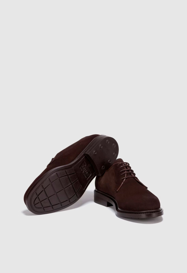 Zapato de hombre marrón  44621