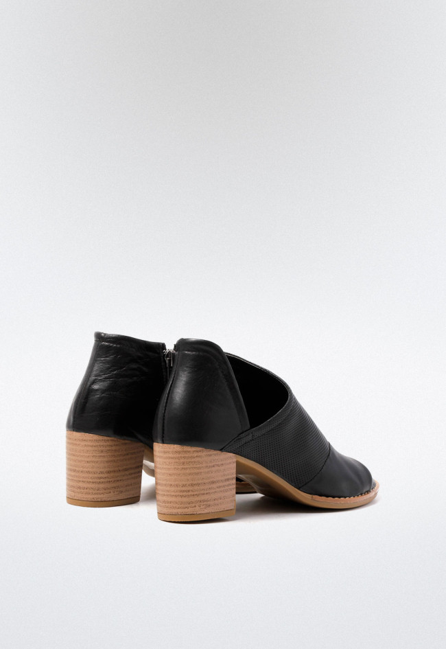 Sandalia campera negra con tacón ancho y cremallera lateral | Estilo casual con carácter | Marca propia VAS VAS g220 a5