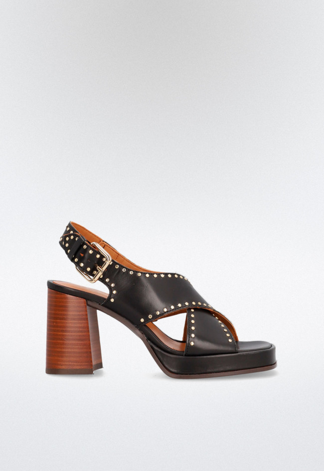 Sandalia tiras cruzadas tachas de mujer negro Alpe 51280905