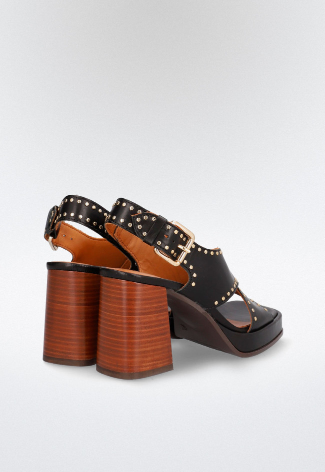 Sandalia tiras cruzadas tachas de mujer negro Alpe 51280905