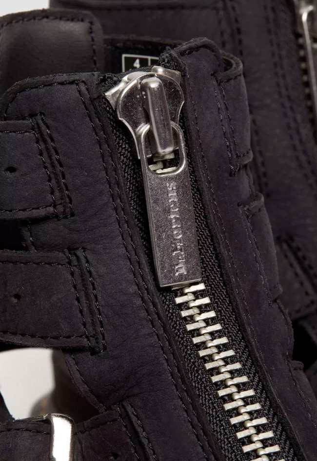 Sandalia romana de mujer negro Dr Martens olson nubuck