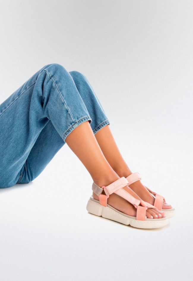 Sandalia deportiva de mujer nudé Xti 142917