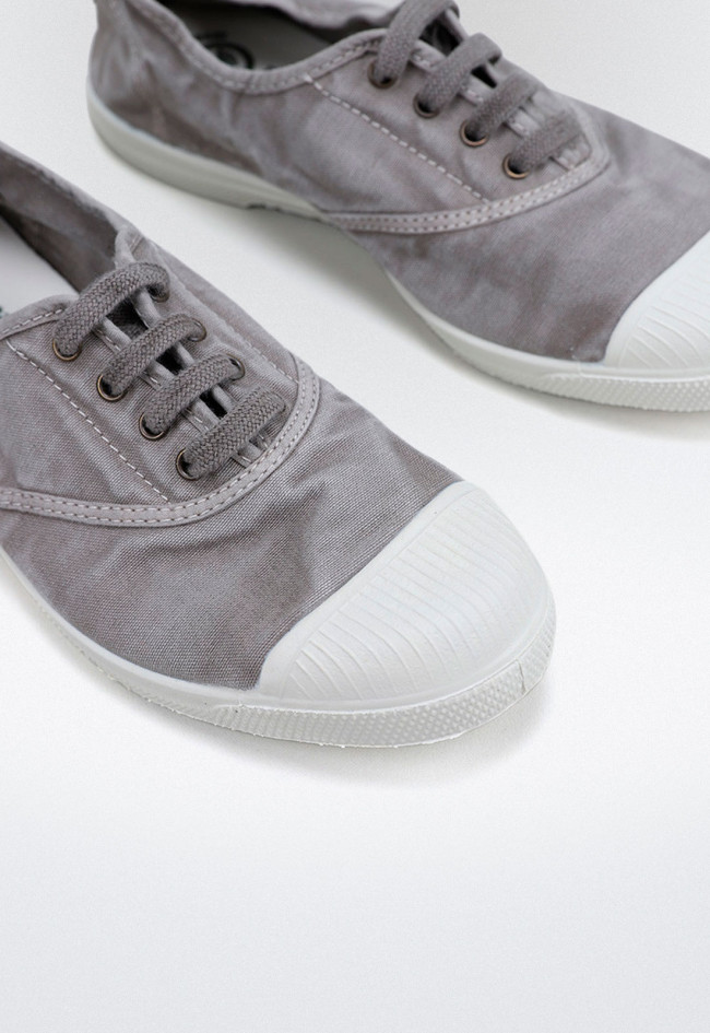 Deportivo de mujer gris Natural World 102e