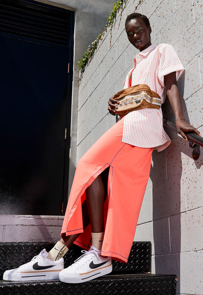 Deportivo de mujer negro Nike wmns court legacy lift