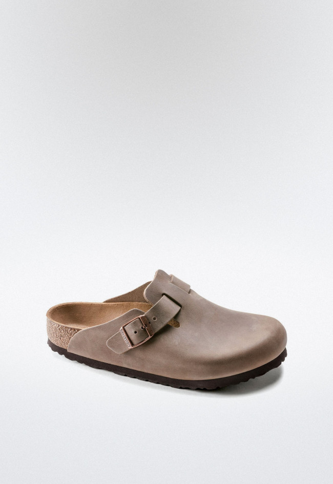 Zueco de hombre tostado Birkenstock boston leoi