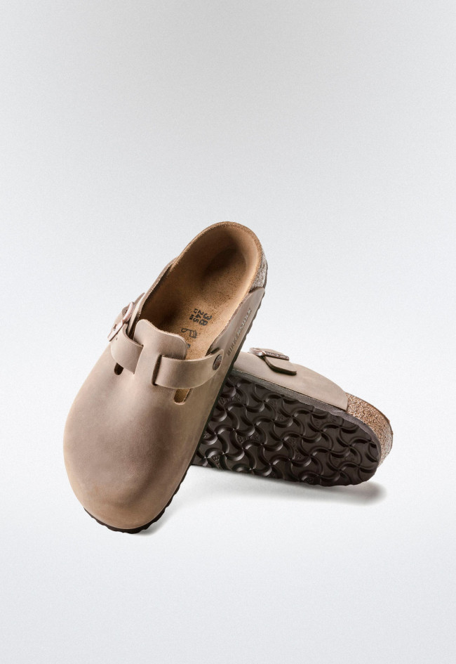Zueco de hombre tostado Birkenstock boston leoi