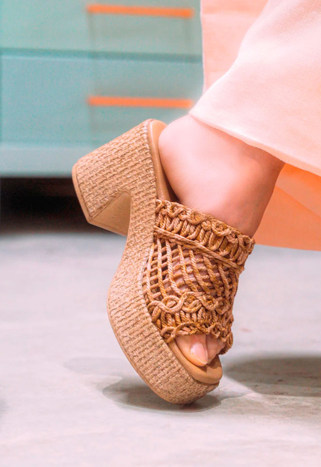 Sandalia de mujer cuero Porronet 3064