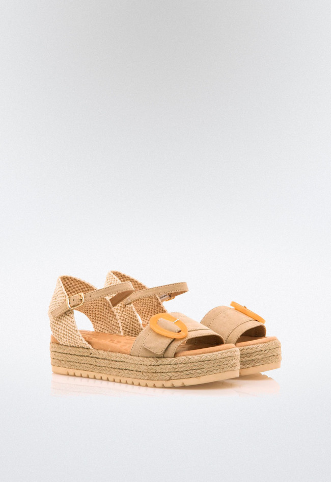Sandalia esparto de mujer arena Mustang 59606