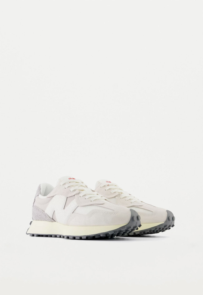 Deportivo de mujer beige New Balance u327wrb