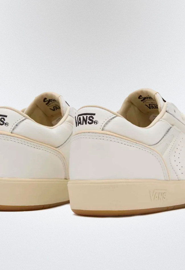 Deportivo de hombre hielo VANS lowland cc jmp r