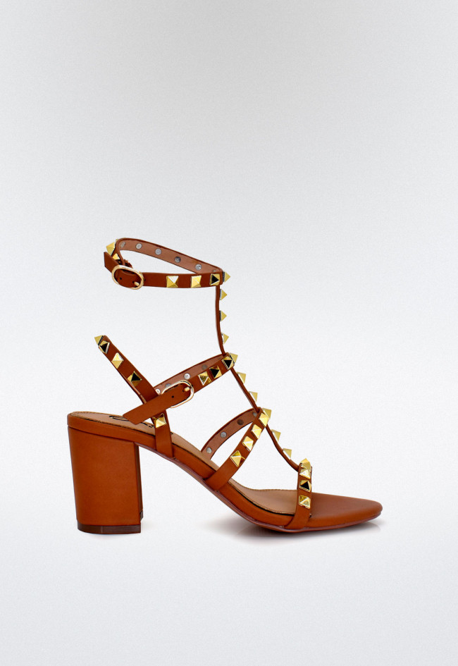 Sandalia tachas de mujer cuero EXE adele-514