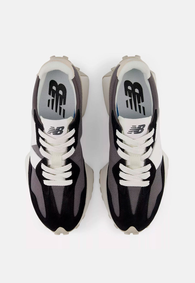 Deportivo de hombre negro New Balance u327fe
