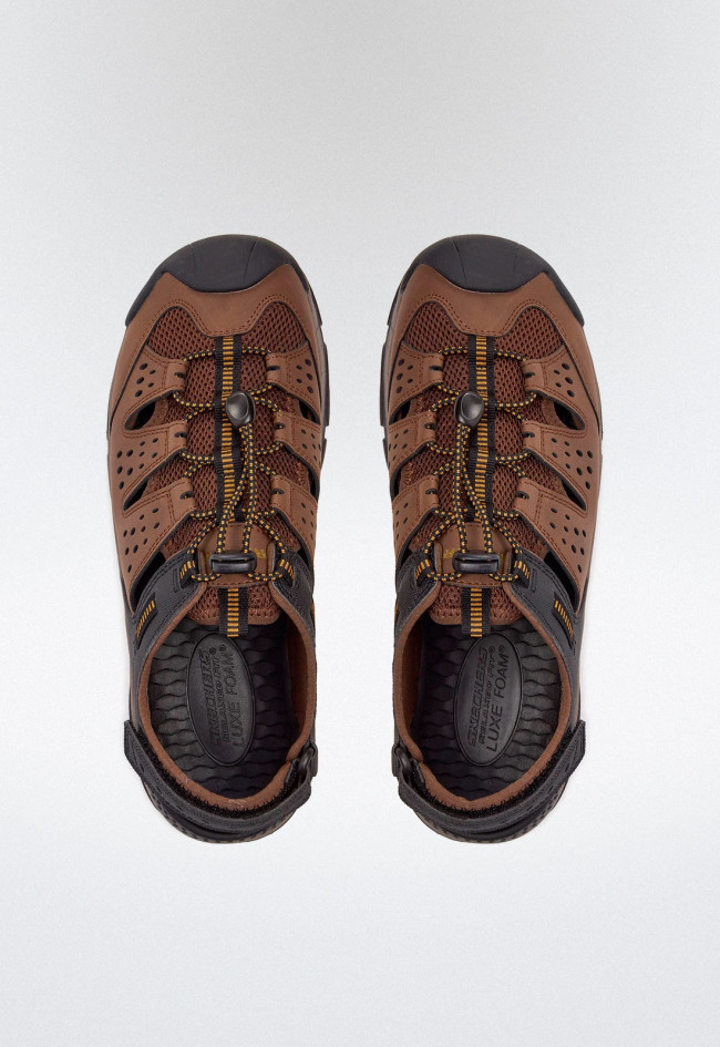 Sandalia de hombre marrón Skechers 205113