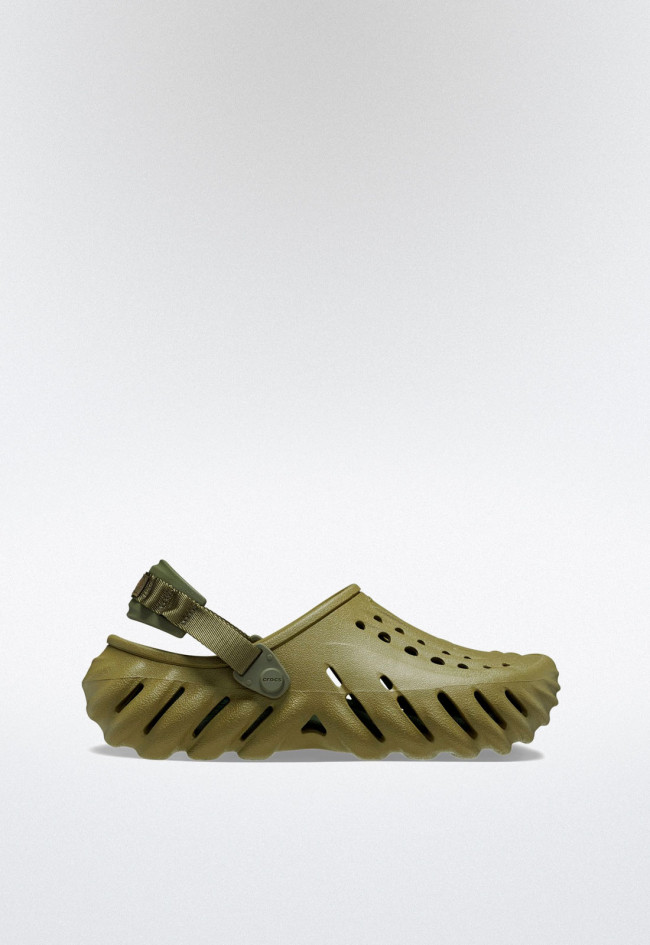 Sandalia de hombre kaki CROCS 207937 echo clog
