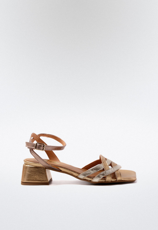 Sandalia de mujer oro Glo 27947
